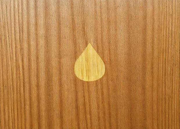 Acetone On Varnished Wood